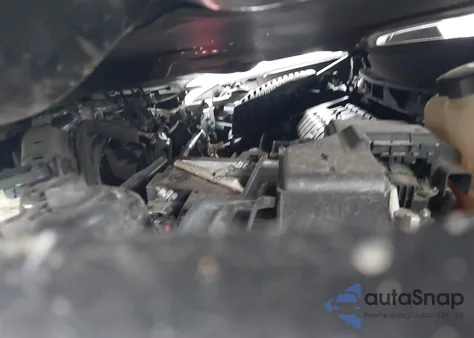 2019 Chevrolet Traverse Ls z USA, uszkodzony, nr VIN 1GNERFKW2KJ275762